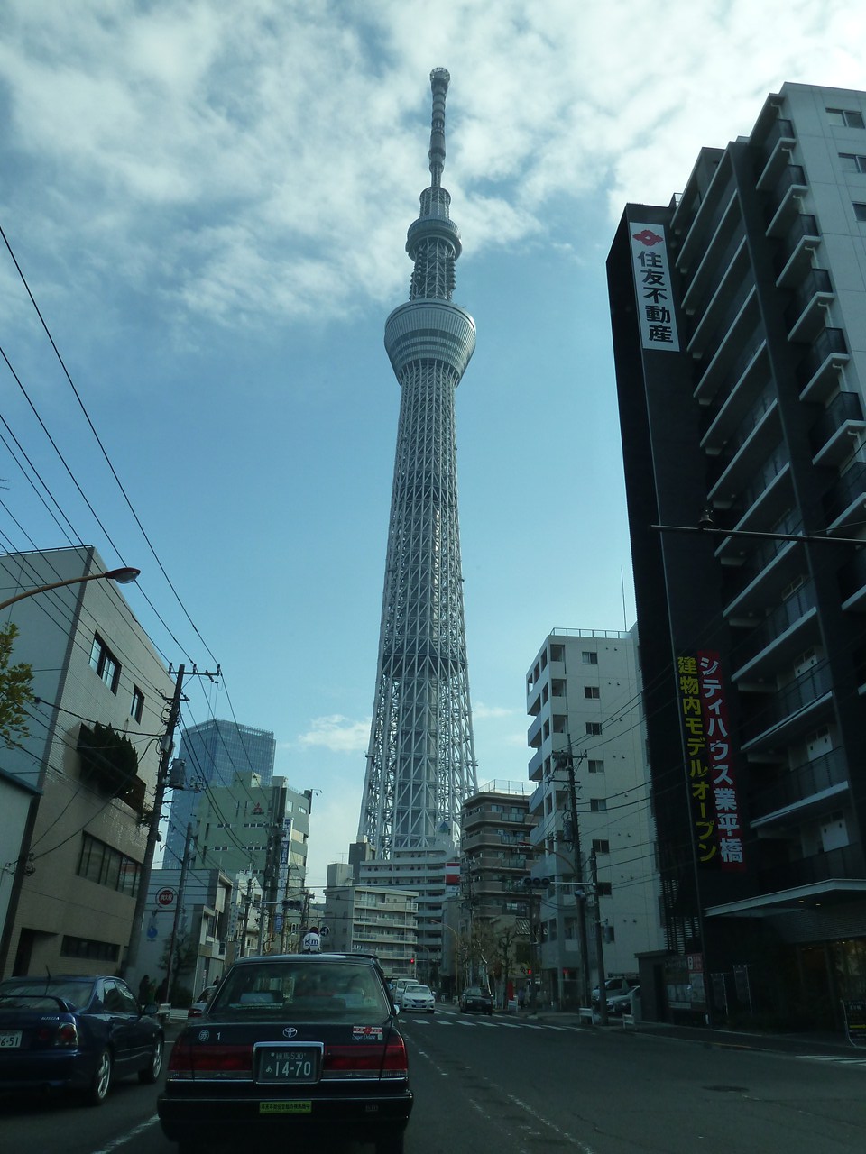 http://www.shintoko.jp/engblog/archives/images/2012/01/120102_tokyoskytree360.jpg