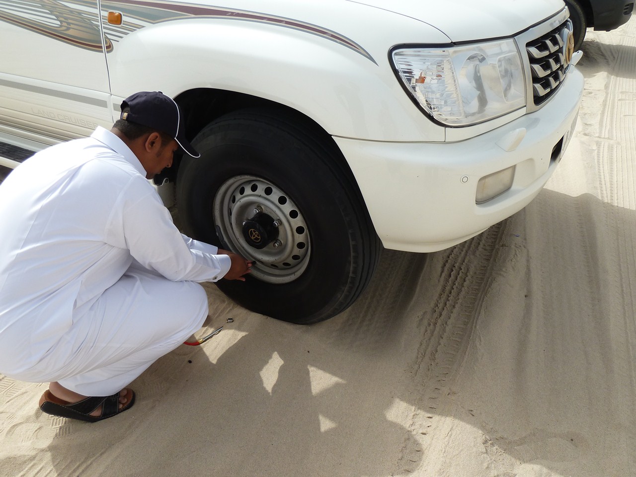 http://www.shintoko.jp/engblog/archives/images/2012/03/120309_desertsafari963.jpg