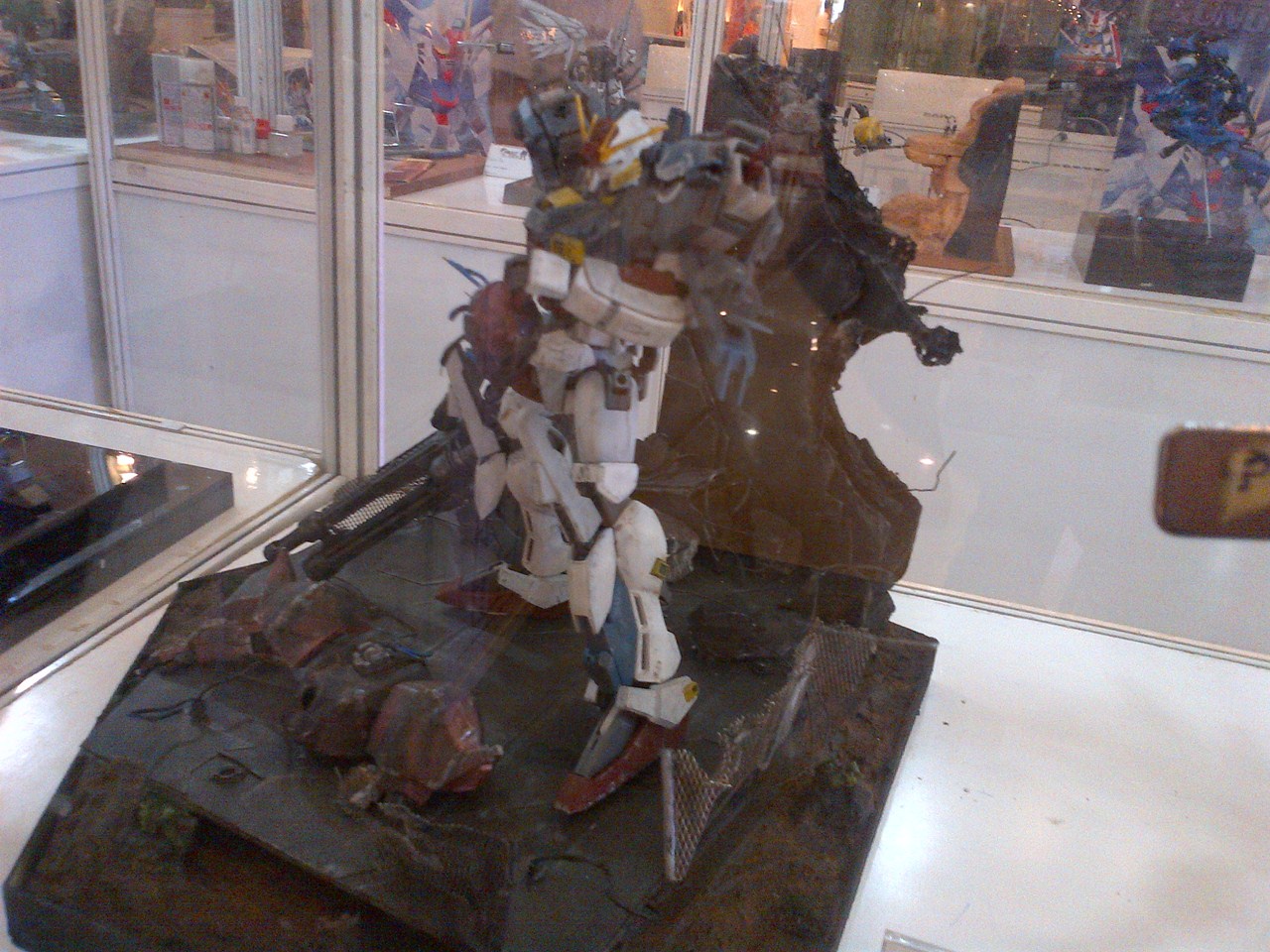 http://www.shintoko.jp/engblog/archives/images/2012/11/121111_gandariaggbwc681.jpg