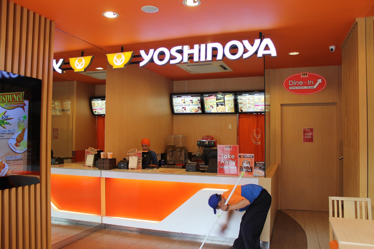 http://www.shintoko.jp/engblog/archives/images/2013/01/130112_yoshinoya63.jpg