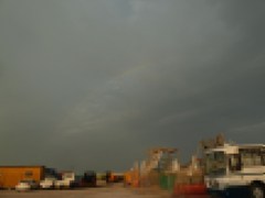 120408_rainbowdoha925.jpg