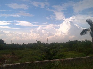 130301_karawangcloud01630s.jpg